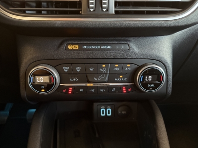 Ford Kuga Titanium X*Pano*dig.Cockpit*AHK*Navi*R.cam