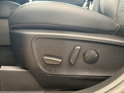 Ford Kuga Titanium X*Pano*dig.Cockpit*AHK*Navi*R.cam