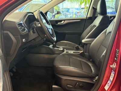 Ford Kuga Titanium X*Pano*dig.Cockpit*AHK*Navi*R.cam