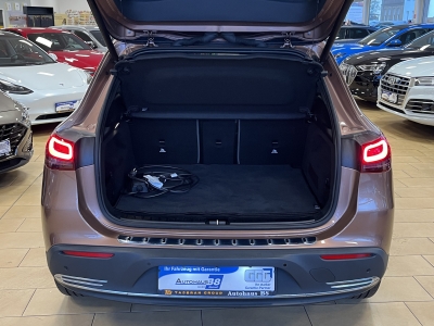 Mercedes-Benz EQA 300 4M*Pano*ACC*360cam*Ambiente*Memory*MBUX