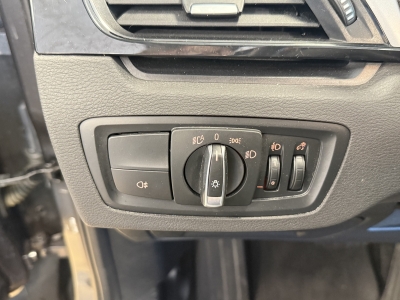 BMW X1 xDrive*25e*Advantage*Pano*DAB*Navi*SHZ*LED*