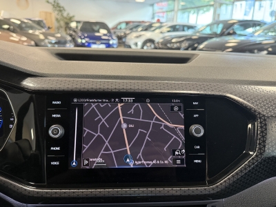 VW T-Cross Style*ACC*R.cam*Navi*dig.Cockpit*LED*DAB