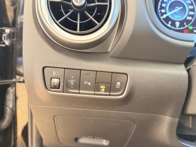 Hyundai KONA Trend 2WD Krell ACC LED Wärmepumpe 100 SOH