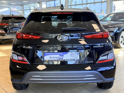 Hyundai KONA Trend 2WD Krell ACC LED Wärmepumpe 100 SOH