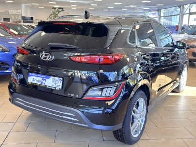 Hyundai KONA Trend 2WD Krell ACC LED Wärmepumpe 100 SOH
