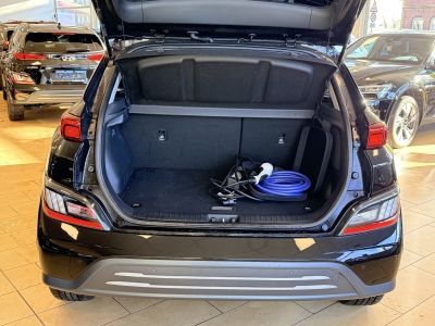 Hyundai KONA Trend 2WD Krell ACC LED Wärmepumpe 100 SOH