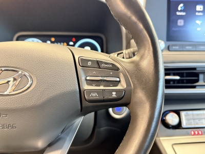 Hyundai KONA Select Elektro 2WD ACC Carplay SOH-100%