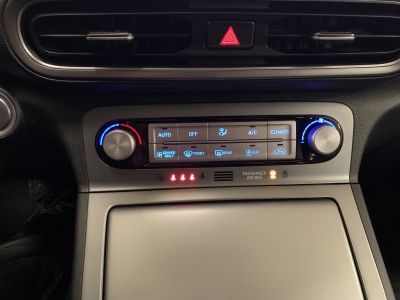 Hyundai KONA Trend*dig.Cockpit*ACC*LED*R.Cam*SOH:100%