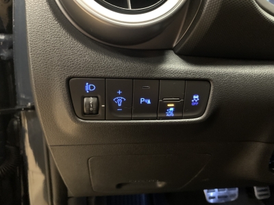 Hyundai KONA Trend*dig.Cockpit*ACC*LED*R.Cam*SOH:100%