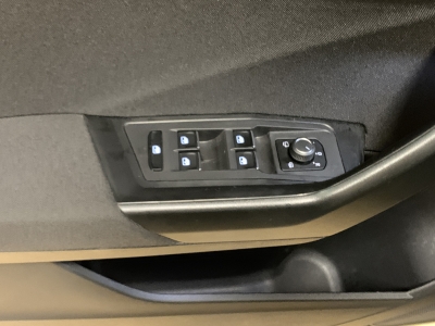 VW T-Roc Sport*ACC*Navi*Teilleder*SHZ*CarPlay*Tempo