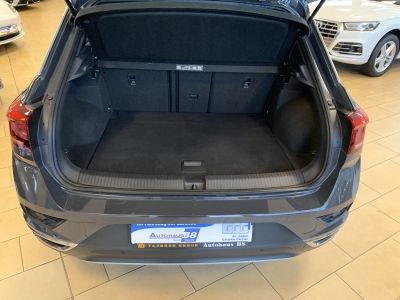 VW T-Roc Sport*ACC*Navi*Teilleder*SHZ*CarPlay*Tempo