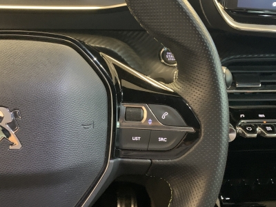 Peugeot 2008 e- GT*ACC*R.Cam*Teilleder*Ambiente*SHZ*WMP