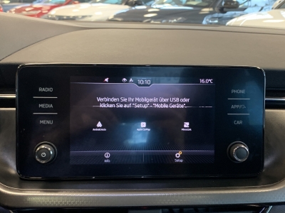 Skoda Kamiq Ambition*R.Cam*Pano*SHZ*CarPlay*LED*Tempo