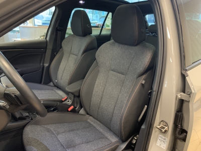 Skoda Kamiq Ambition*R.Cam*Pano*SHZ*CarPlay*LED*Tempo