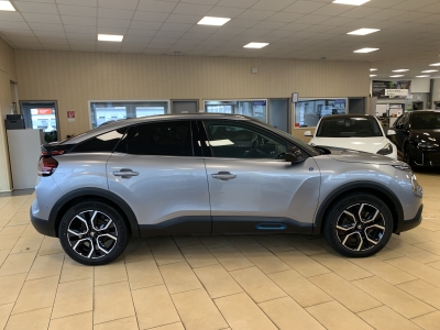 Citroen C4 ë- Shine*HUD*S.Dach*LED*R.cam*Massage*Leder