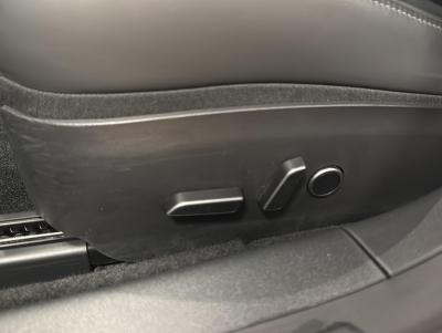 Tesla Model 3 Pano*ACC*WMP*ST-Heiz*R.Cam*Autopilot 