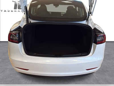 Tesla Model 3 Pano*ACC*WMP*ST-Heiz*R.Cam*Autopilot 