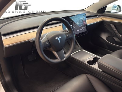 Tesla Model 3 Pano*ACC*WMP*ST-Heiz*R.Cam*Autopilot 