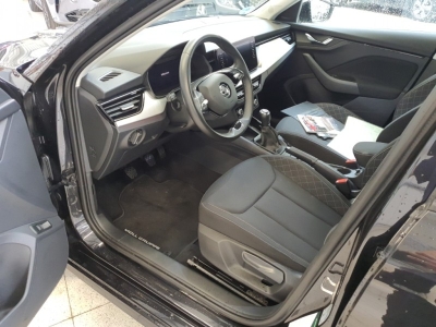 Skoda Kamiq Ambition*R.cam*SHZ*dig.Cockpit*Navi*1.Hand