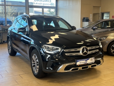 Mercedes-Benz GLC 220 4M*HUD*R.cam*1.Hand*SHZ*Navi*LED*Leder