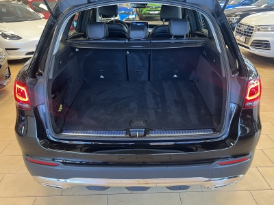 Mercedes-Benz GLC 220 4M*HUD*R.cam*1.Hand*SHZ*Navi*LED*Leder