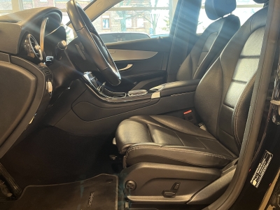 Mercedes-Benz GLC 220 4M*HUD*R.cam*1.Hand*SHZ*Navi*LED*Leder