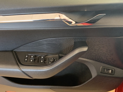 Skoda Octavia Style*HUD*ACC*1.Hand*dig.Cockpit*R.Cam