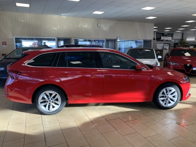 Skoda Octavia Style*HUD*ACC*1.Hand*dig.Cockpit*R.Cam