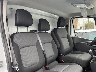 Renault Trafic L1H1*3,0t*Würth-regale*LED*Tempo*Navi*