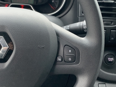 Renault Trafic L1H1*3,0t*NAVI*R.CAM*Regal system*3.Sitz