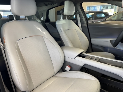 Hyundai IONIQ 6 Uniq*S-Dach*HUD*Bose*SHZ+BLÜ*360cam*WMP