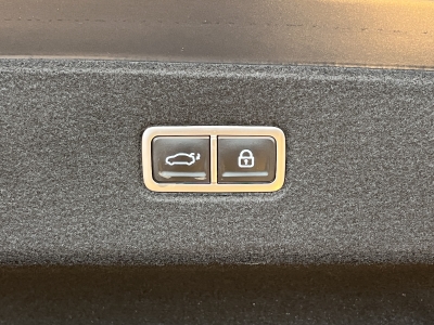 Hyundai IONIQ 6 Uniq*S-Dach*HUD*Bose*SHZ+BLÜ*360cam*WMP