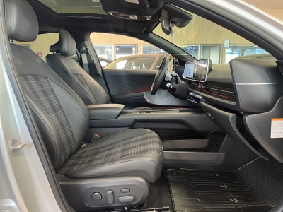 Hyundai IONIQ 6 4WD*First Edition*Pano*ACC*360cam*HUD