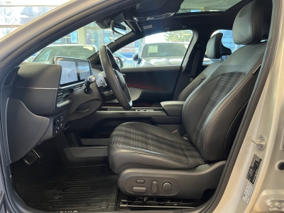 Hyundai IONIQ 6 4WD*First Edition*Pano*ACC*360cam*HUD