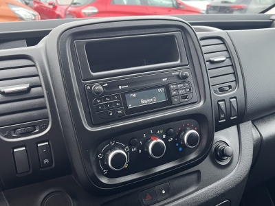 Renault Trafic L1H1*2,8t*Würth-regalsystem*LED*3Sitzer