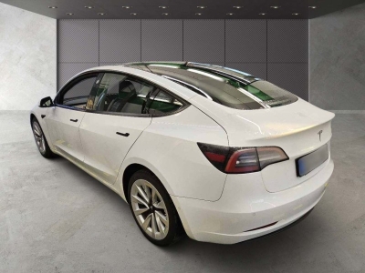 Tesla Model 3 RWD*Pano*R.cam*ACC*Leder*WiFi*Navi*DAB