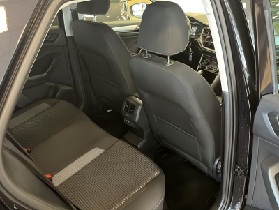 VW T-Roc 1.5 TSI Active DSG ACC CarPlay 