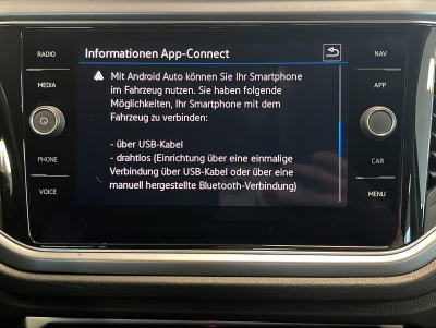 VW T-Roc 1.5 TSI Active DSG ACC CarPlay 