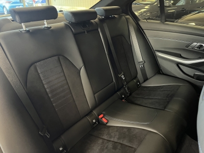 BMW 330 M Sport*Innovations*360cam*HEAD-UP*SHZ*LASER