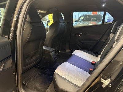 Peugeot 2008 e- GT Pack ACC Navi DAB Full-LED Keyless