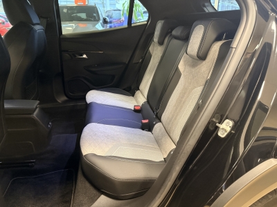 Peugeot 2008 e- GT Pack ACC Navi DAB Full-LED Keyless