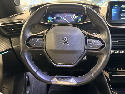Peugeot 2008 e- GT Pack ACC Navi DAB Full-LED Keyless