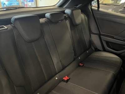 Opel Mokka e Elegance CarPlay LED Scheinwerfer DAB