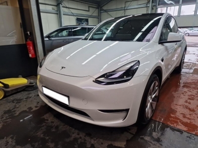 Tesla Model Y Long Range Dual*AWD*Pano*WMP*ST-heiz*CAM