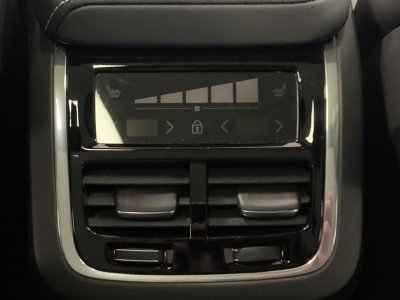 Volvo XC60 Ultimate Dark*AWD*Pano*360cam*AHK*ACC*HUD