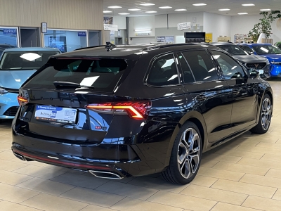 Skoda Octavia RS Plus*ACC*Pano*CAM*Ambiente*HUD*CANTON