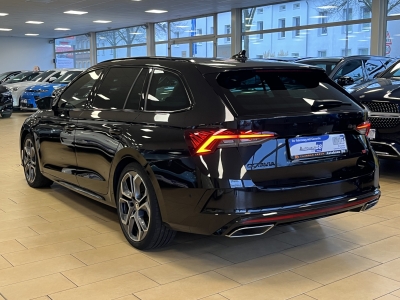 Skoda Octavia RS Plus*ACC*Pano*CAM*Ambiente*HUD*CANTON