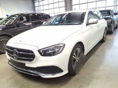 Mercedes-Benz E 220 Avantgarde*MBUX*Ambiente*dig.Cockpit*CAM
