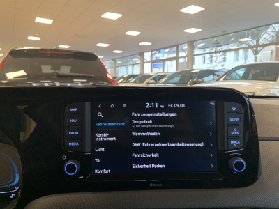 Hyundai i10 Pure dig.Cockpit Navi R.Cam PDC Klima DAB