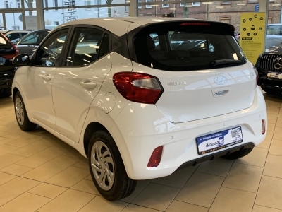 Hyundai i10 Pure dig.Cockpit Navi R.Cam PDC Klima DAB